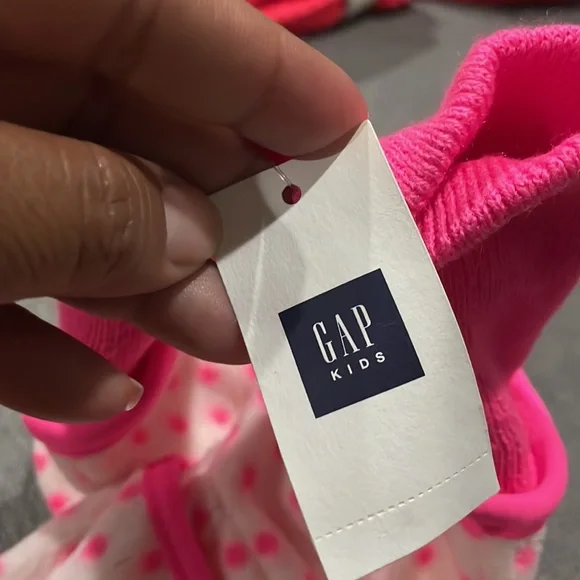 Gap Kids Hot Pink with White Polka-Dot Free Finger Mitten - Picture 6 of 7